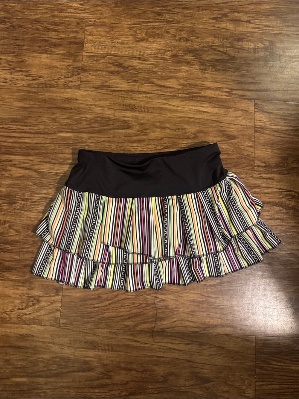 Lucky in love skirt size xs